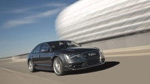 Audi S8 TFSI, Ауди С8, серый, автострада, стадион
